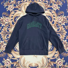 (M)カーハート WIP Spellout フード付きTシャツ (ネイビー)