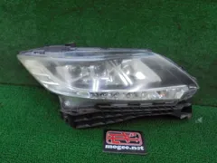 3FS2553 AAＹ5 ホンダ オデッセイ RC1 前期型 アブソルート 7人 ヘッドライト右　コイト100-18076