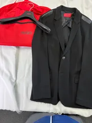 HUGO BOSS ヒューゴボス 春秋最適 ストレッチ素材 ダメージ加工？ アンコンジャケット 合成皮革アクセントデザイン ブラック／US 40R（XL相当）