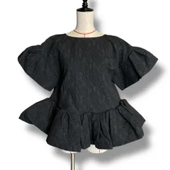 2026年最新】シーニュ cygne ブラウスの人気アイテム - メルカリ