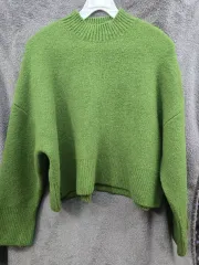 ZARA 緑 クロップドニットセーター