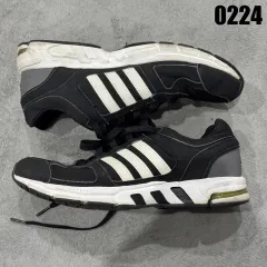 アディダス ブラック/白 スニーカー