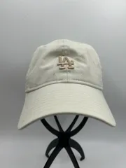 NEW ERA ニューエラ 9TWENTY LA ロゴ 刺繡 ロサンゼルス ドジャース ベースボールキャップ キャップ 帽子 ホワイト オフホワイト ベージュ M/Lサイズ  M-03