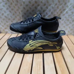 オニツカタイガー メキシコ 66 スニーカー 230