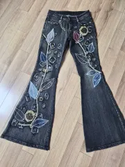 ブーツカットデニム