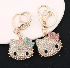 🎀 ハローキティ ラインストーン キーホルダー