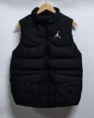 2026年最新】jordan ダウンベストの人気アイテム - メルカリ