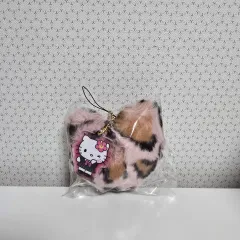 サンリオ ハローキティ レオパード ホーピ ファー ハート キーホルダー