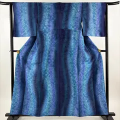 【美品】 小紋 身丈159cm 裄丈63cm S 単衣 地紋 幾何学模様 ぼかし 青紫 正絹 逸品 【中古】