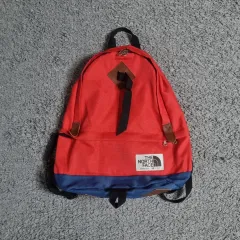 THE NORTH FACE ホワイトレーベル 21l バックパック リュックサック バッグ カジュアル レッド ヴィンテージ