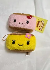 カステラ ぬいぐるみ キーリング いちごカステラ キーホルダー 2個 まとめ