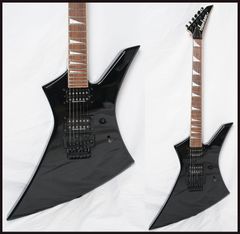 Jackson V型エレキギター ブラック リバースヘッド - メルカリ