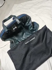 イヴ・サンローラン エナメル ミューズ バッグ ターコイズ