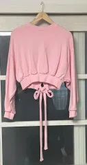 ピンククロップド スウェット