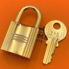 エルメス カデナ 24Kメッキ No.110 110番 鍵付き カデナキー