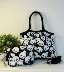 【裁縫ストア・ボヌール】大人かわいい　動物柄　パンダ柄  トートバッグ　グラニーバッグ　ポーチ　ショルダーバッグ　ショルダーストラップ付き  ハンドメイド　/ №500-772