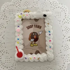 ホイップデコ　トレカケース　さくらんぼリボン