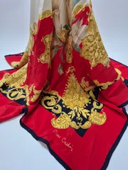 【used品】pierre cardin レディーススカーフ シルク100% MADE IN ITALY