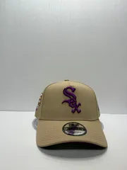 Newera シカゴホワイトソックス 125thアニバーサリー 9forty A-FRAME スナップバックキャップ ベージュカラー
