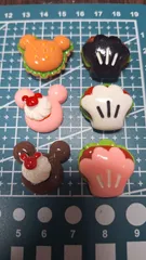 ディズニー風🐭デコパーツ凸６コ