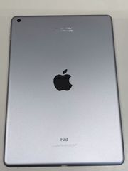 電池67% iPad(第6世代) 32GB スペースグレ Wi-Fiモデル - メルカリ