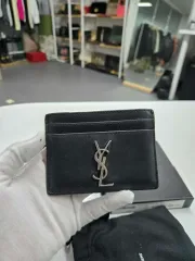 40%特価 YVES SAINT LAURENT イヴ・サンローラン ロゴ カードウォレット