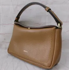 【中古】LORISTELLA ﾛﾘｽﾃｯﾗ ﾜﾝﾊﾝﾄﾞﾙｼｮﾙﾀﾞｰﾊﾞｯｸﾞ ｷｬﾒﾙ  991906153