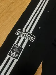 アディダス スナップボタン スリット パンツ トラックジャージ S (90-95) ブラック