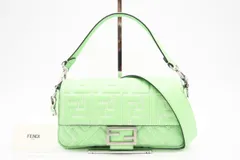 ★3日以内返品可★ 極美品 FENDI フェンディ ズッカ レザー マンマバケット ショルダーバッグ エダマメグリーン 8BR600 2wayショルダーバッグ グリーン レザー レディース