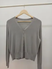 グレー シンプル Vネック カーディガン 春夏