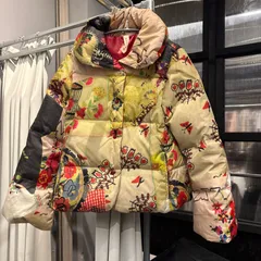 63　あちゃちゅむ むちゃちゃ ACHACHUMU down jacket ダウン ジャケット コート 総柄 花柄　お呼ばれ　デート　オフィスカジュアル　食事会　可愛い　お出かけ　上品のサムネイル