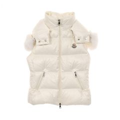 MONCLER ダウンベスト ホワイト フード付き - メルカリ