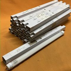 OSRAM LINESTRA リネストラランプ LWT130V60W 2本セット - メルカリ