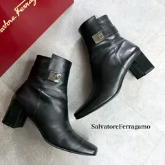 SalvatoreFerragamo サルヴァトーレフェラガモ ガンチーニ プレート サイドジップショートブーツ ブラック レザー 7C レディースシューズ 24cm