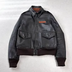 定価17万円  AVIREX MADE IN USA A-2 flight jacket アヴィレックス レザージャケット ブルゾン アウター A2 アメリカ製 本革 牛革 ロゴバッチ刺繍 高品質 高級 Mサイズ 38 メンズ ミリタリー