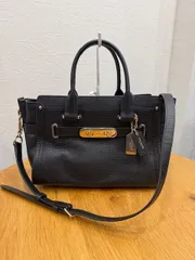 美品 COACH コーチ スワッガー27 2way ハンドバッグ ショルダーストラップ付き ブラック ペブルレザー COACH   H7-12-25