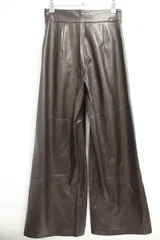 未使用 タグ付き
ZARA フェイクレザー
ハイウエスト ワイドパンツ
ダークブラウン XSサイズ 2-Q110/1/TC