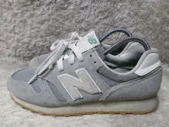 240 ニューバランス 373 グレー スニーカー 中古 靴