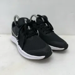 (235)ナイキ スニーカー スターランナー ランニングシューズ