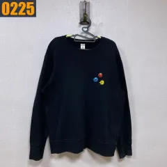 105 UNIQLO カウズ コラボ ラウンド スウェット