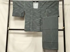 平和屋着物＃道行コート　霞地紋　鉄御納戸色　ショール付き　正絹　逸品　CABD7664in