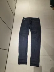 A.P.C. プチニュースタン 33 (APC プチニュースタンダード)