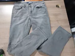 GUESS グレー デニム ズボン 81