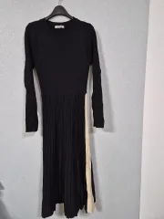 ラップスタイル プリーツ ニットONE PIECE 55