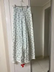 ZARA フラワー パンツ