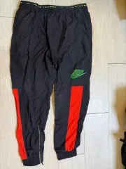 ナイキ ブラック/レッド トレーナー ズボン 出品