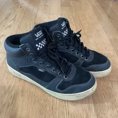 VANS ブラック ハイトップ スニーカー 280