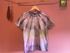 ユニセックス　タイダイ染めTシャツ【Sサイズ】