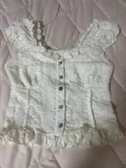 アイボリー レース ブラウス パーフ ノースリーブ