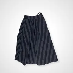 TELA テラ / ツイードストライプスカート ネイビーグレー×ブラック イタリア製 参考定価：30,000程度 SIZE:42のサムネイル